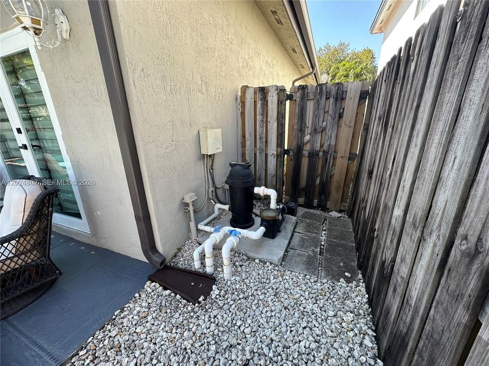 For Sale: $780,000 (3 beds, 2 baths, 1488 Square Feet)