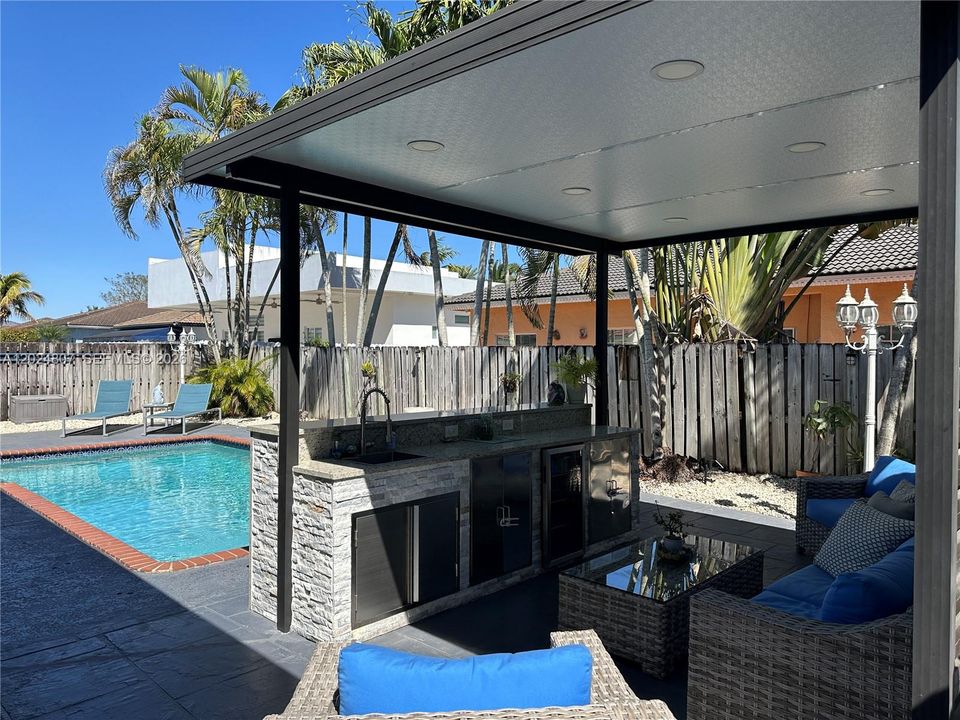 For Sale: $780,000 (3 beds, 2 baths, 1488 Square Feet)