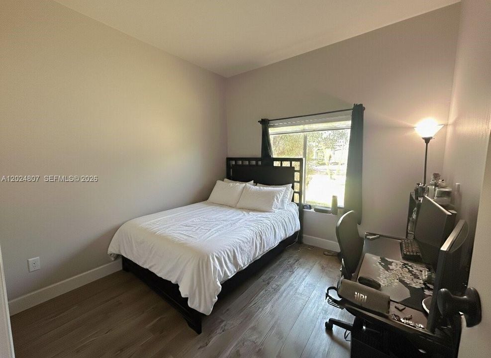 For Sale: $780,000 (3 beds, 2 baths, 1488 Square Feet)