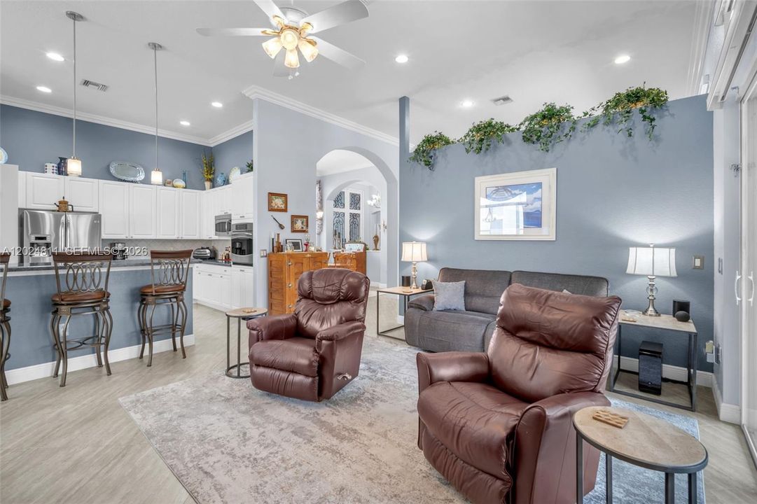 For Sale: $1,000,000 (4 beds, 3 baths, 2718 Square Feet)