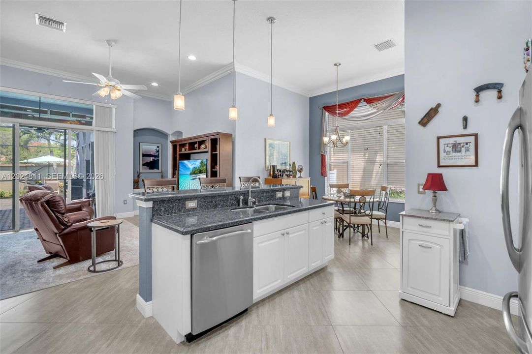 For Sale: $1,000,000 (4 beds, 3 baths, 2718 Square Feet)