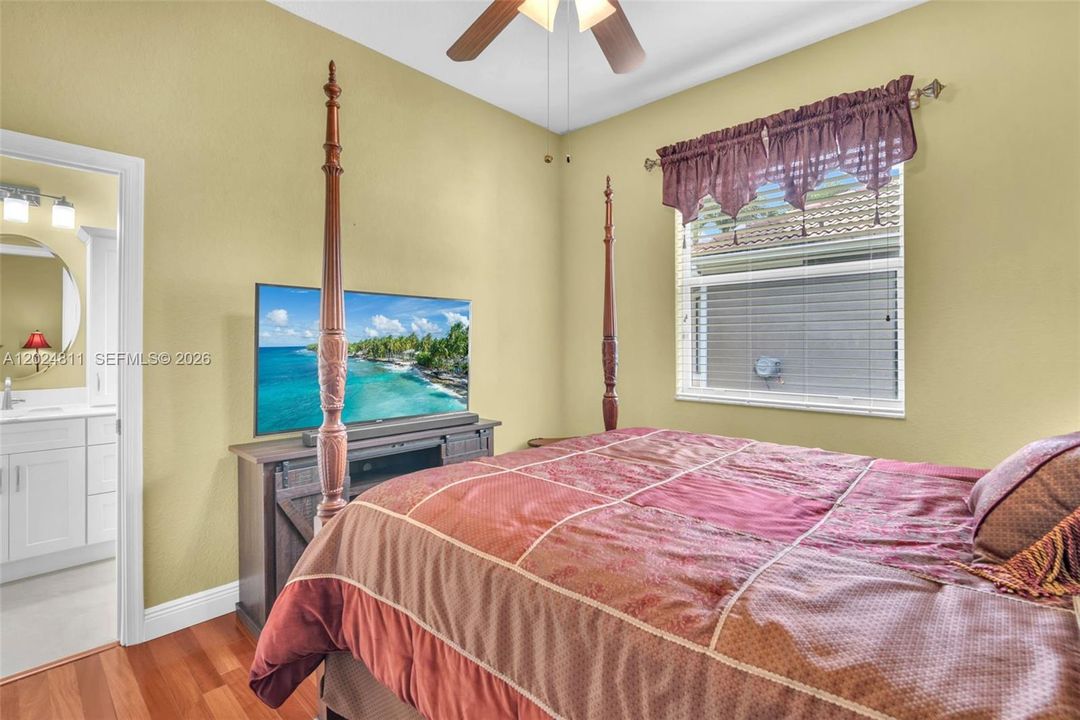 For Sale: $1,000,000 (4 beds, 3 baths, 2718 Square Feet)