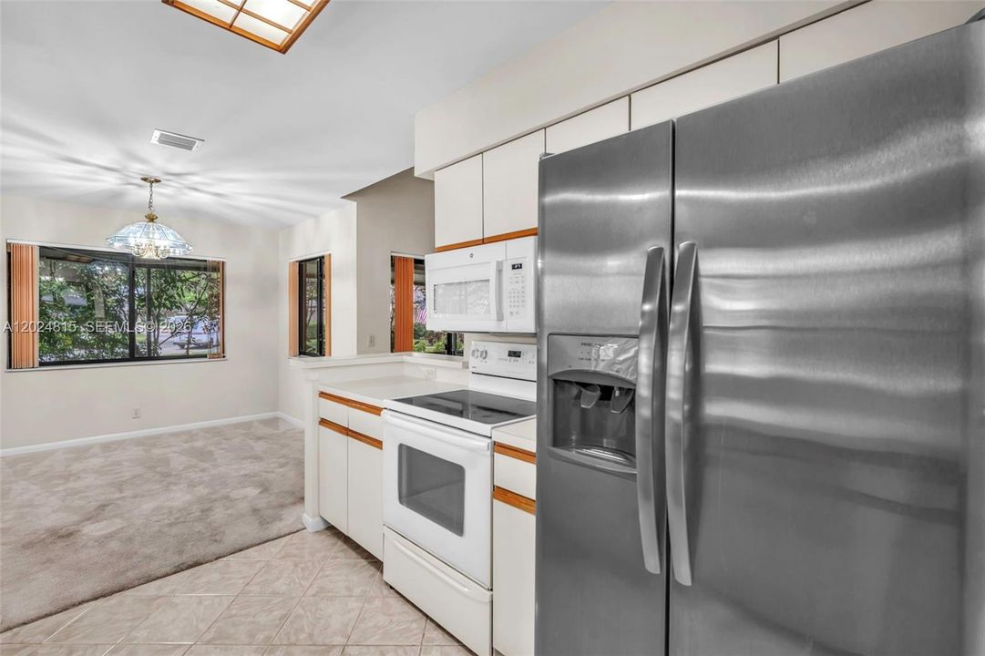 For Sale: $420,000 (3 beds, 2 baths, 1536 Square Feet)