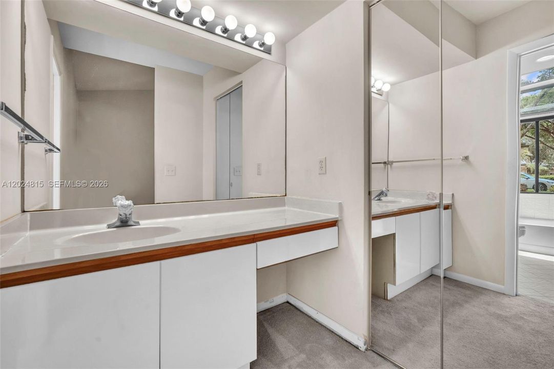 For Sale: $420,000 (3 beds, 2 baths, 1536 Square Feet)