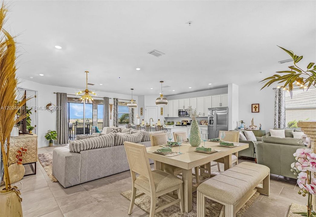 For Sale: $469,900 (3 beds, 2 baths, 2110 Square Feet)