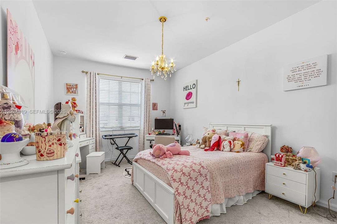 For Sale: $469,900 (3 beds, 2 baths, 2110 Square Feet)