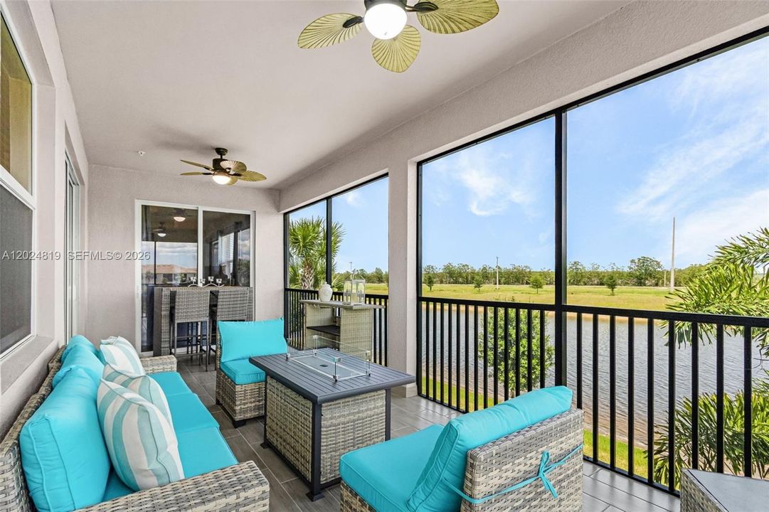 For Sale: $469,900 (3 beds, 2 baths, 2110 Square Feet)