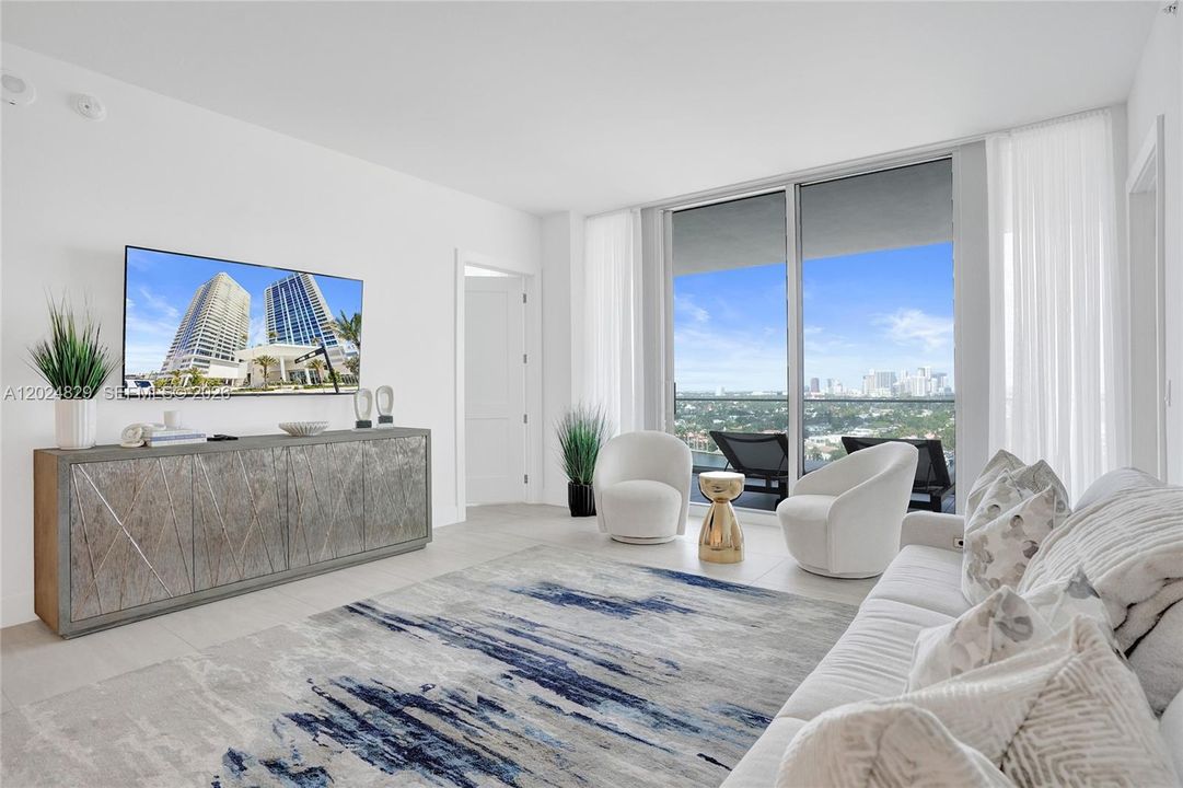 For Sale: $1,500,000 (2 beds, 2 baths, 1416 Square Feet)