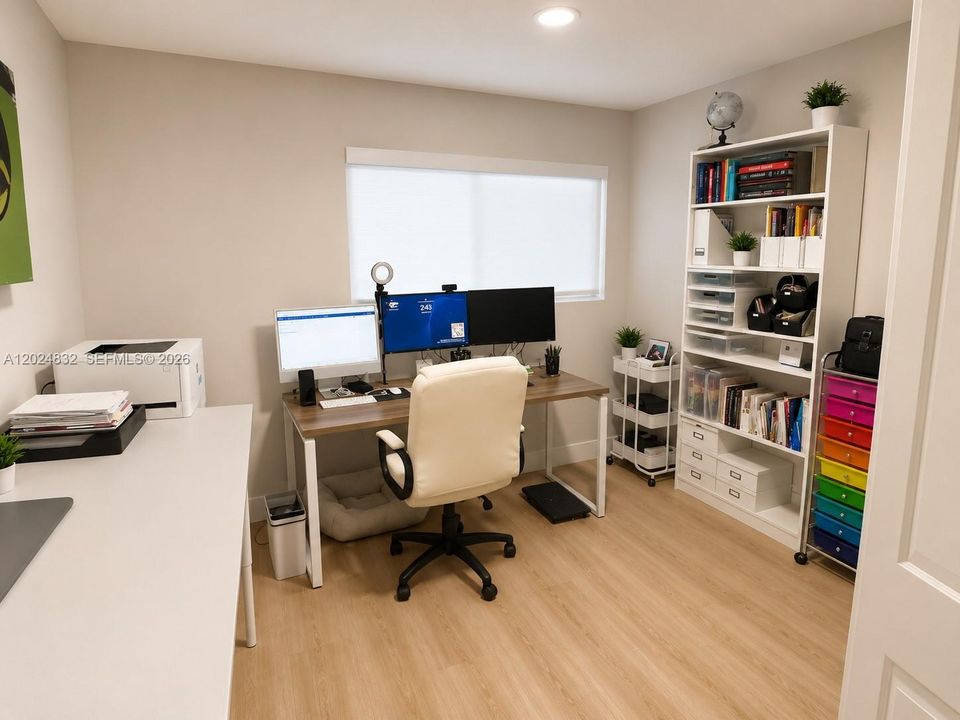 For Rent: $3,600 (3 beds, 2 baths, 1582 Square Feet)