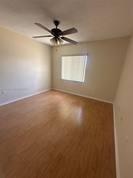 En Renta: $3,600 (3 camas, 2 baños, 1621 Pies cuadrados)