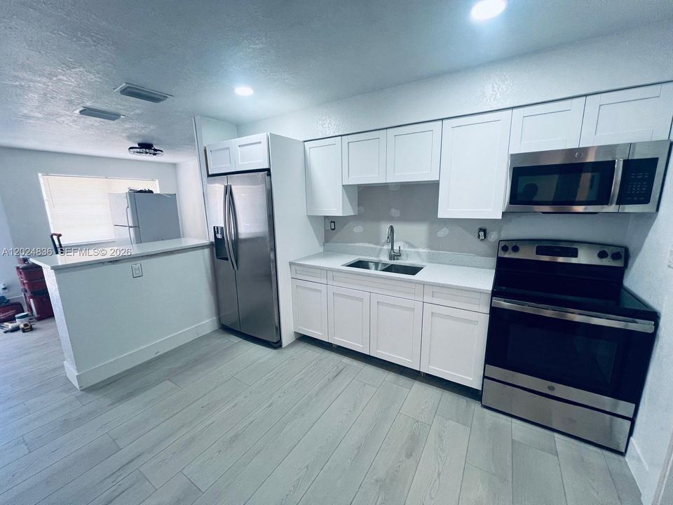 For Rent: $1,450 (2 beds, 1 baths, 0 Square Feet)