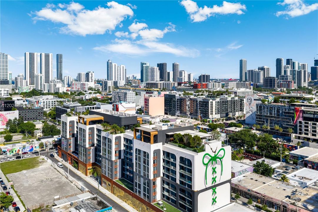 For Rent: $4,500 (1 beds, 1 baths, 650 Square Feet)