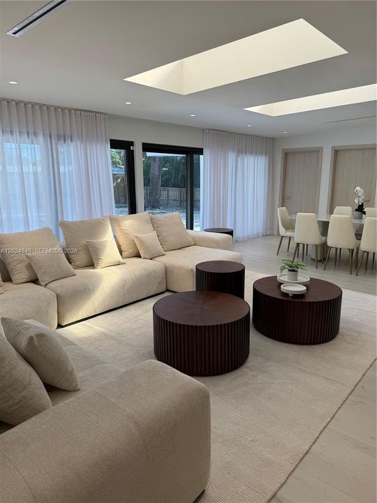For Rent: $8,500 (4 beds, 3 baths, 2123 Square Feet)