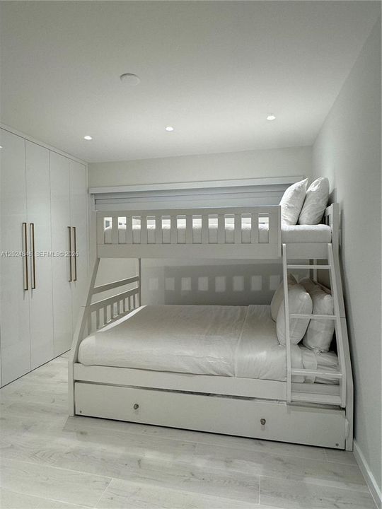 For Rent: $8,500 (4 beds, 3 baths, 2123 Square Feet)