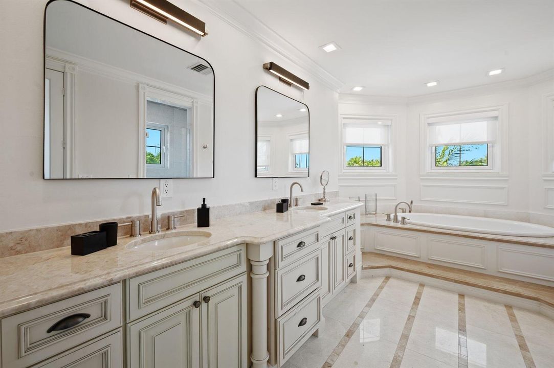 32-web-or-mls-81-island-dr-s