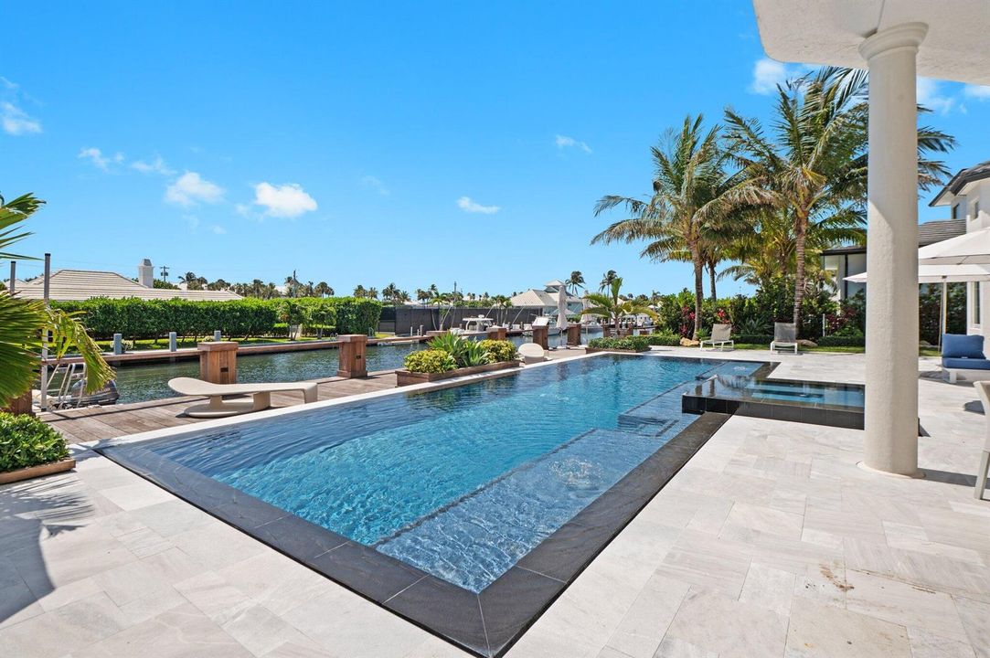 49-web-or-mls-81-island-dr-s
