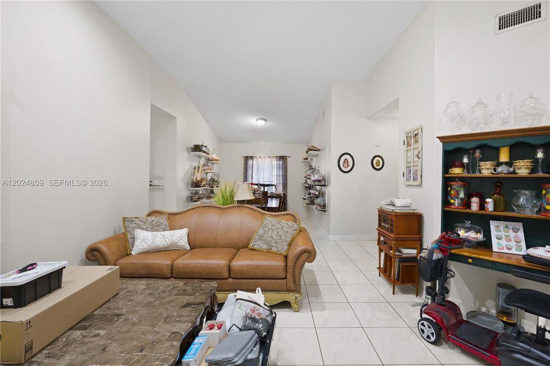 Active With Contract: $895,000 (4 beds, 2 baths, 2162 Square Feet)