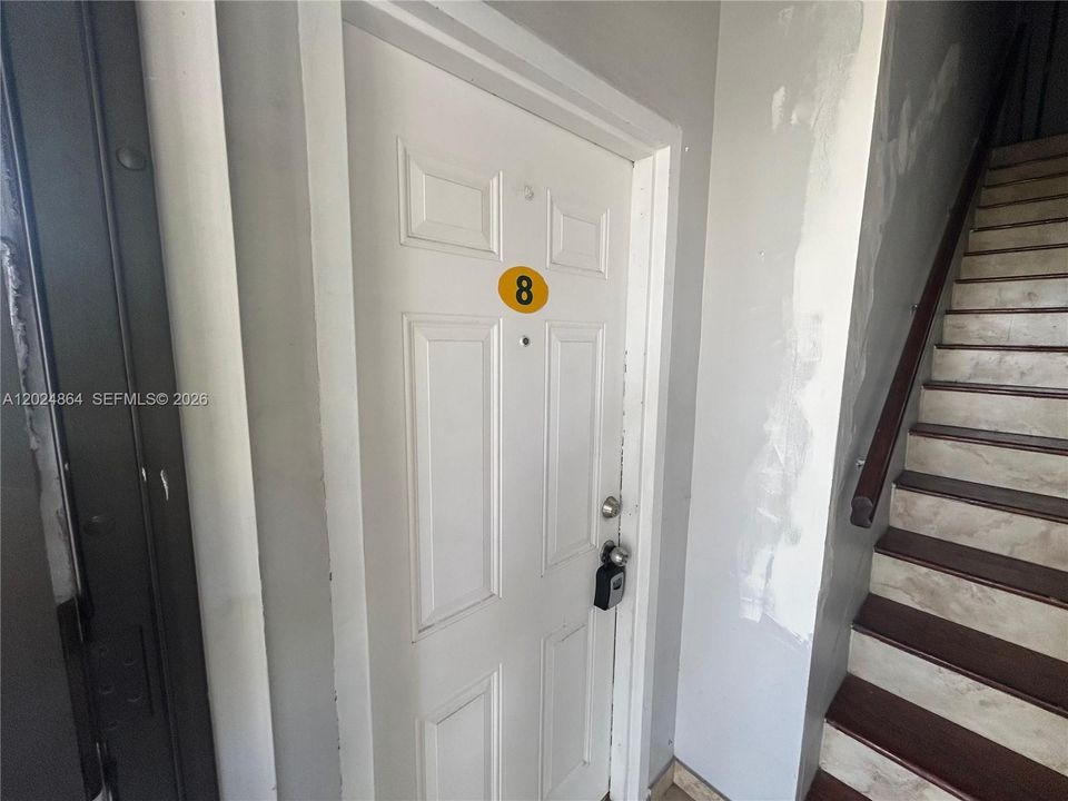 В аренду: $1,450 (0 спален, 1 ванн, 0 Квадратных фут)
