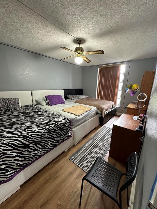 8341 SAND POINT MASTER BED