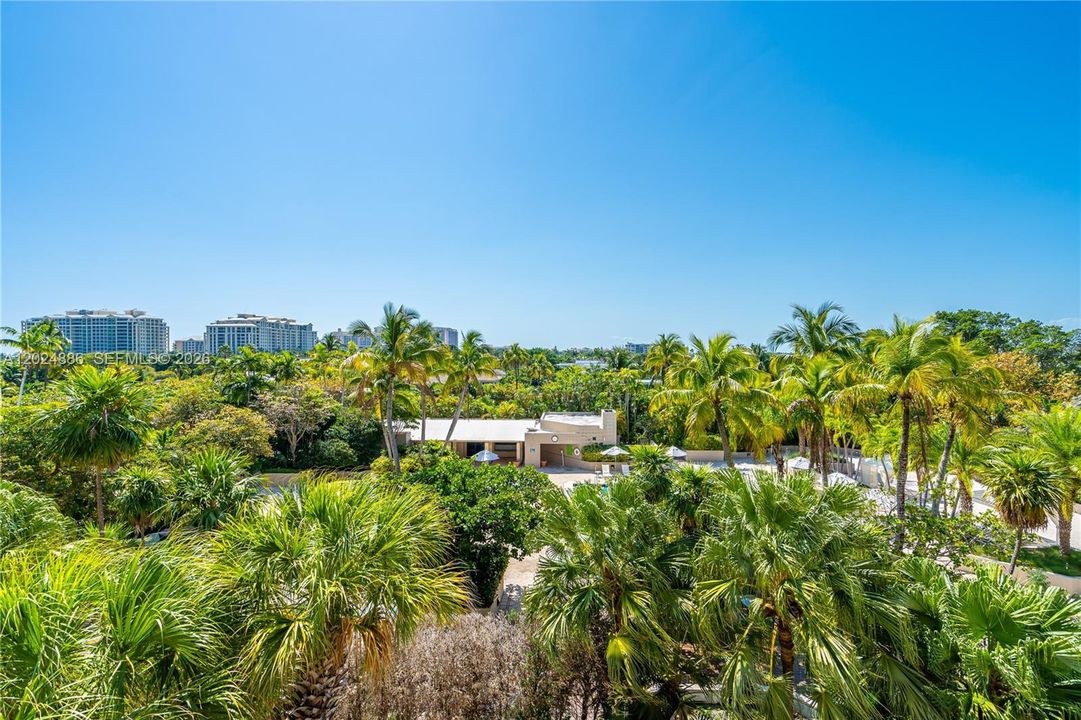 For Rent: $6,500 (2 beds, 2 baths, 1532 Square Feet)