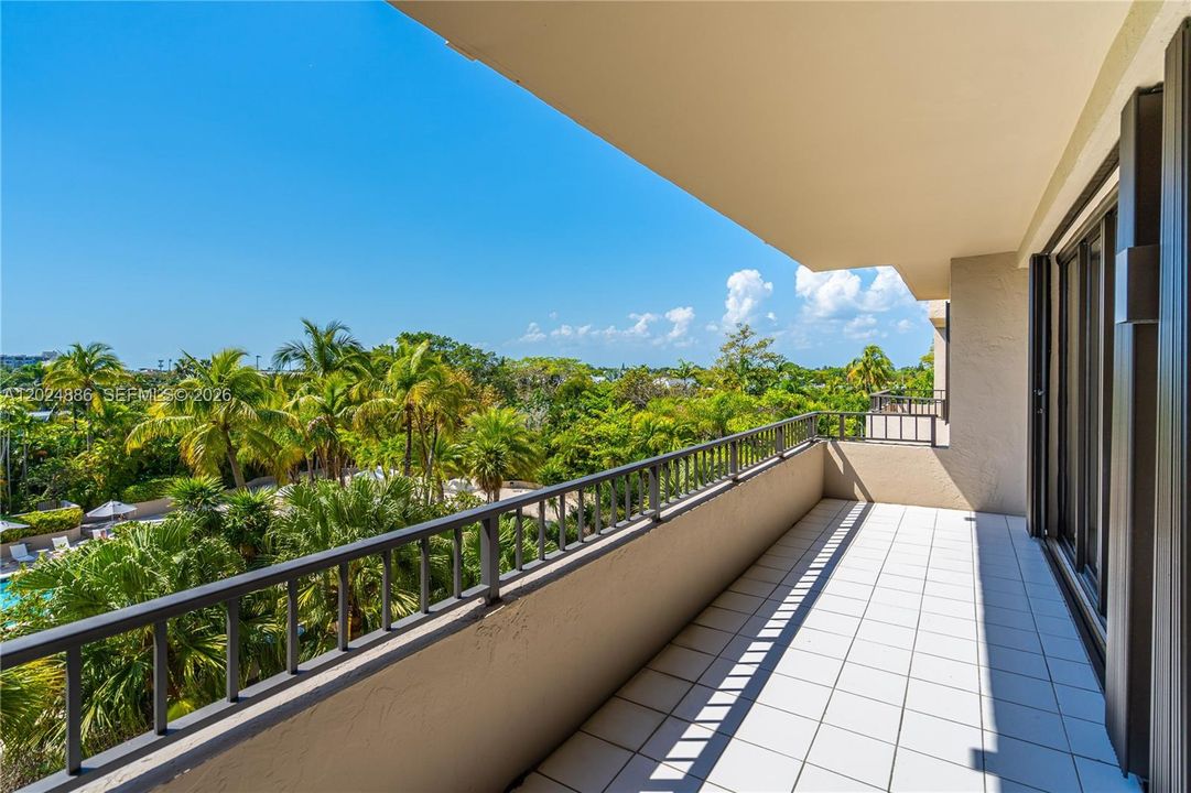 For Rent: $6,500 (2 beds, 2 baths, 1532 Square Feet)