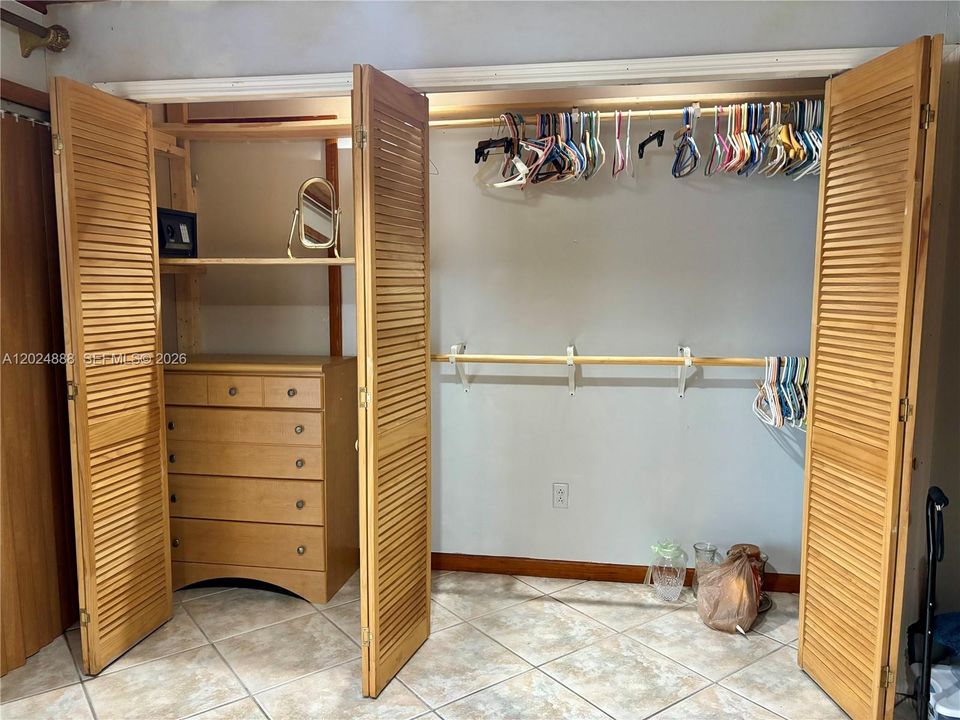 1st bedroom main closet