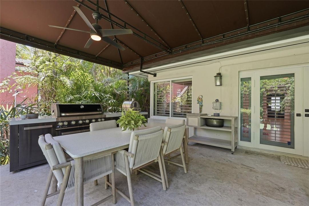 For Sale: $1,925,000 (3 beds, 2 baths, 1702 Square Feet)