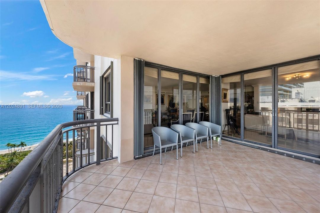 For Sale: $1,799,000 (2 beds, 2 baths, 2018 Square Feet)