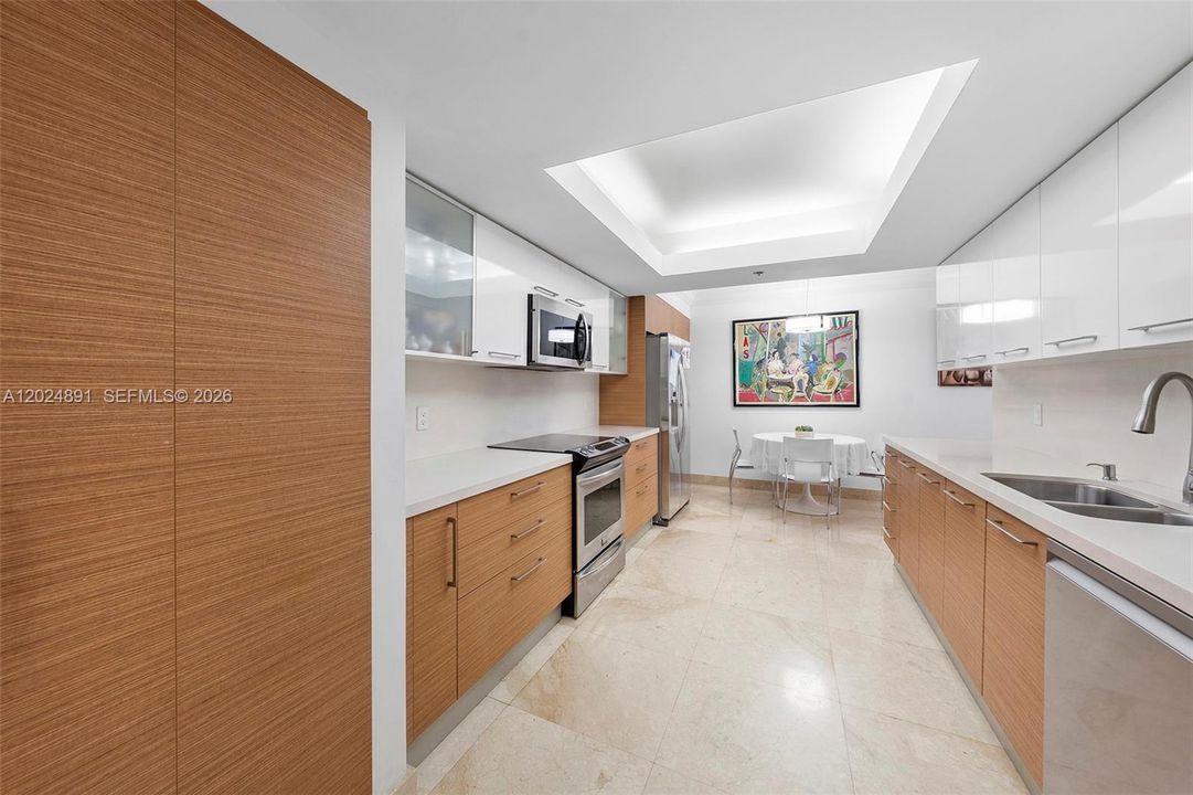 For Sale: $1,799,000 (2 beds, 2 baths, 2018 Square Feet)