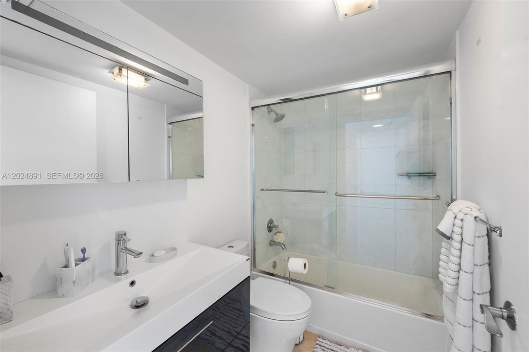 For Sale: $1,799,000 (2 beds, 2 baths, 2018 Square Feet)