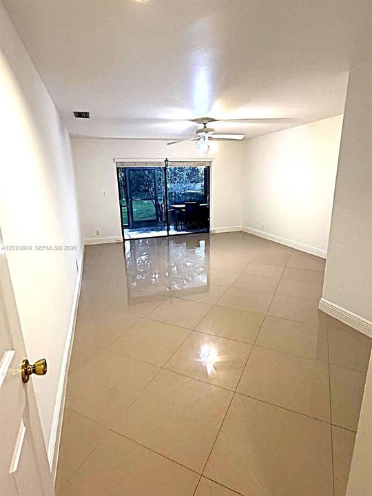 For Rent: $2,900 (2 beds, 2 baths, 1382 Square Feet)