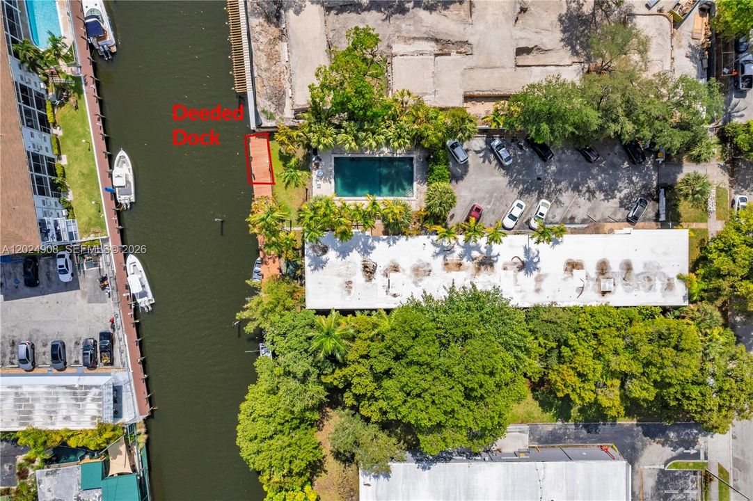 En Venta: $425,000 (2 camas, 1 baños, 730 Pies cuadrados)