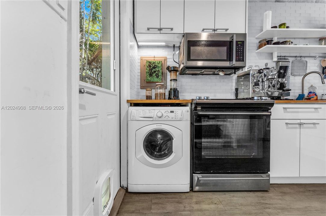 En Venta: $425,000 (2 camas, 1 baños, 730 Pies cuadrados)