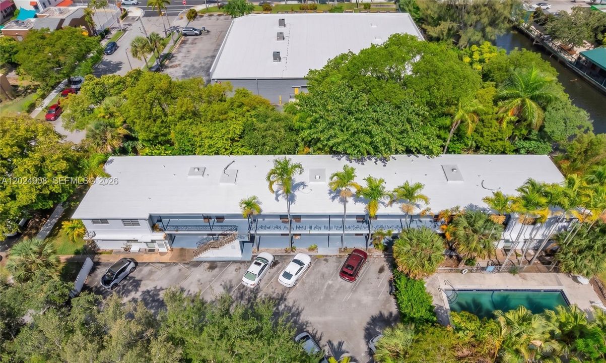 En Venta: $425,000 (2 camas, 1 baños, 730 Pies cuadrados)