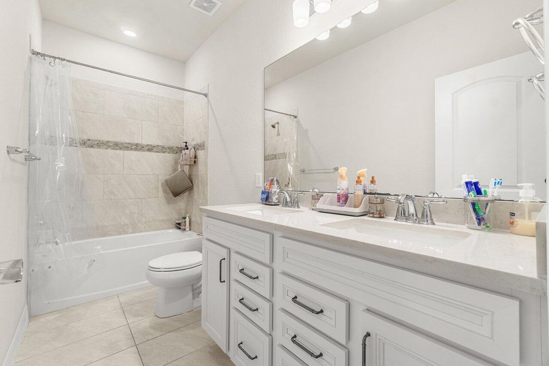 022-4824ChantillyRoad-LakeWorth-FL-33467
