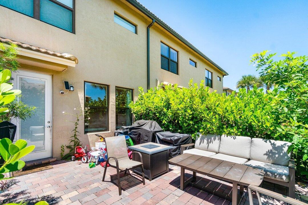 033-4824ChantillyRoad-LakeWorth-FL-33467