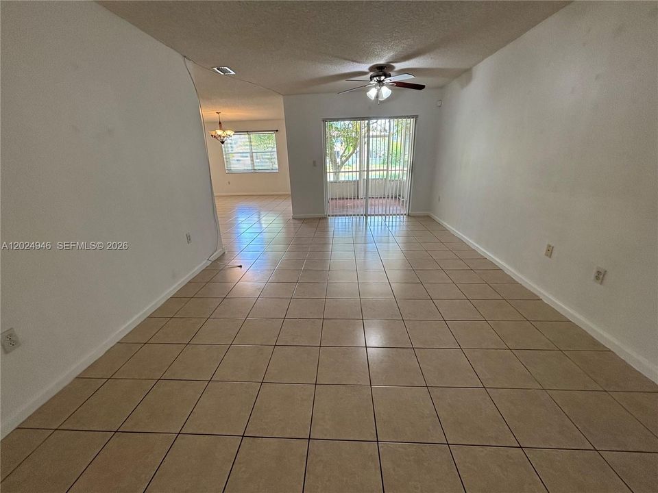 For Rent: $3,600 (3 beds, 2 baths, 1815 Square Feet)