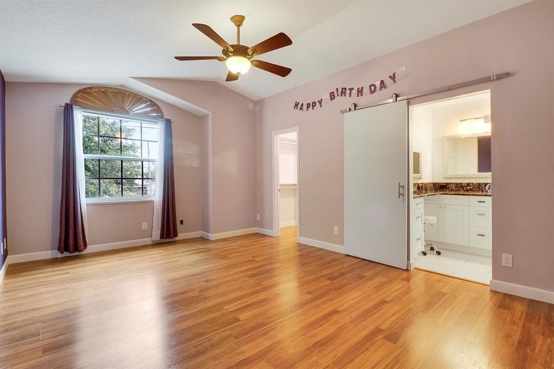 6461 Robinson St.