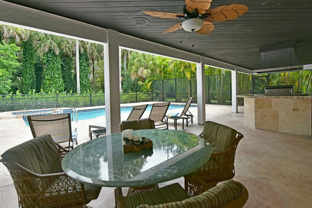 For Sale: $1,490,000 (6 beds, 4 baths, 3377 Square Feet)