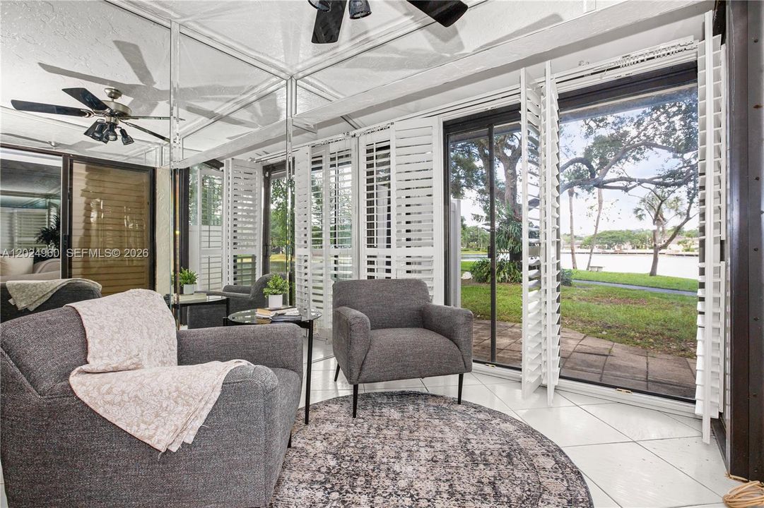Active With Contract: $350,000 (3 beds, 2 baths, 1640 Square Feet)