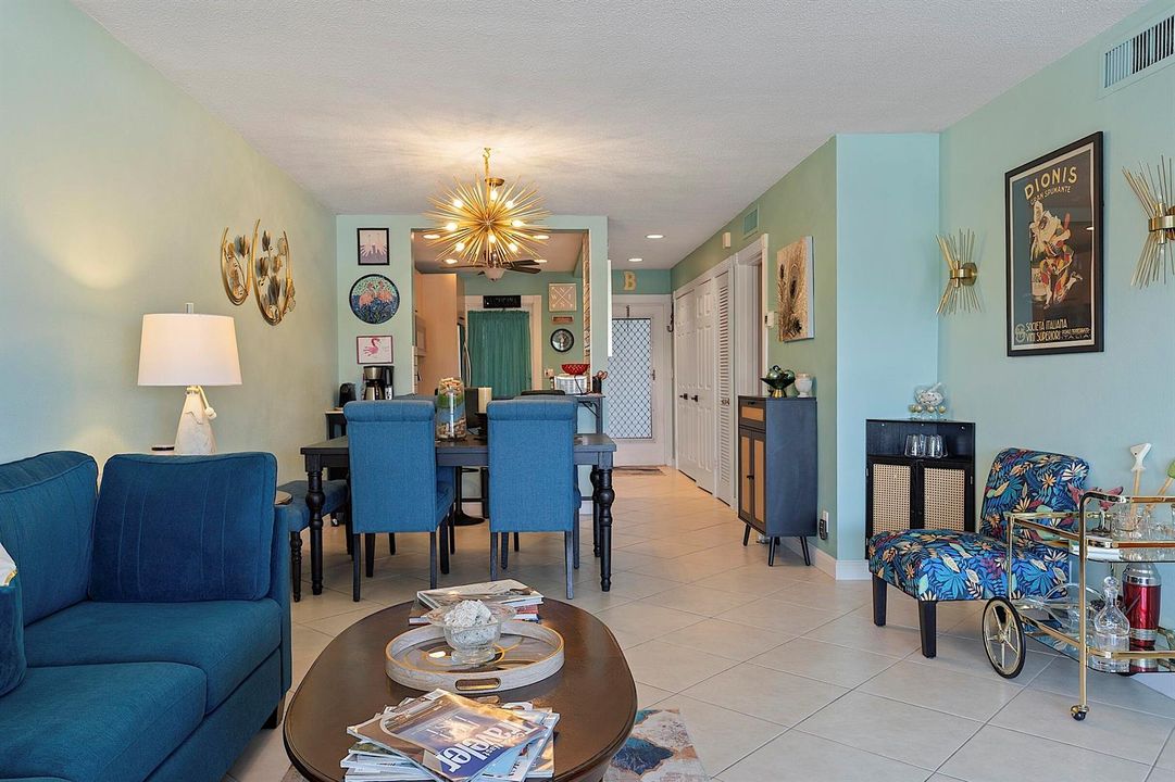 455 Paradise Isels Blvd - #404. -134
