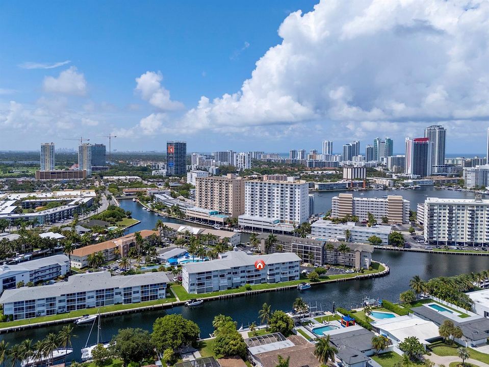 455 Paradise Isels Blvd - #404. -107