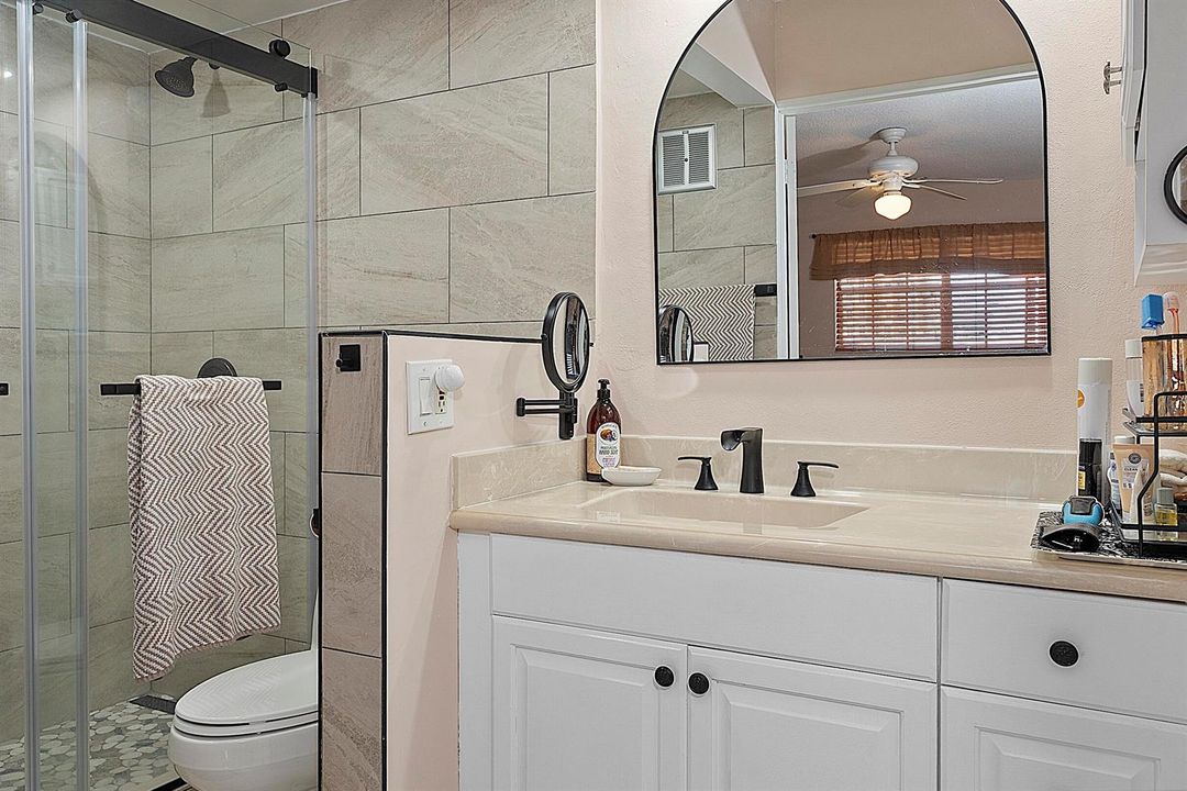 455 Paradise Isels Blvd - #404. -149