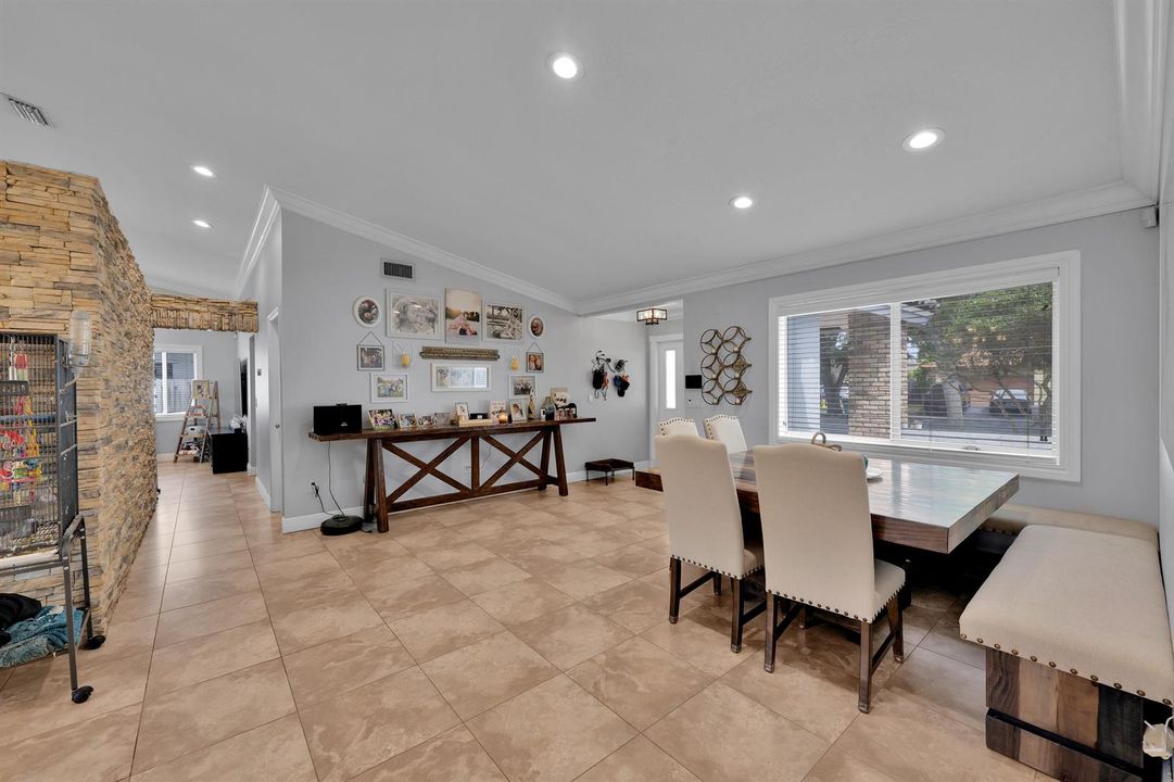 5791 Hawkes Bluff Ave 00030