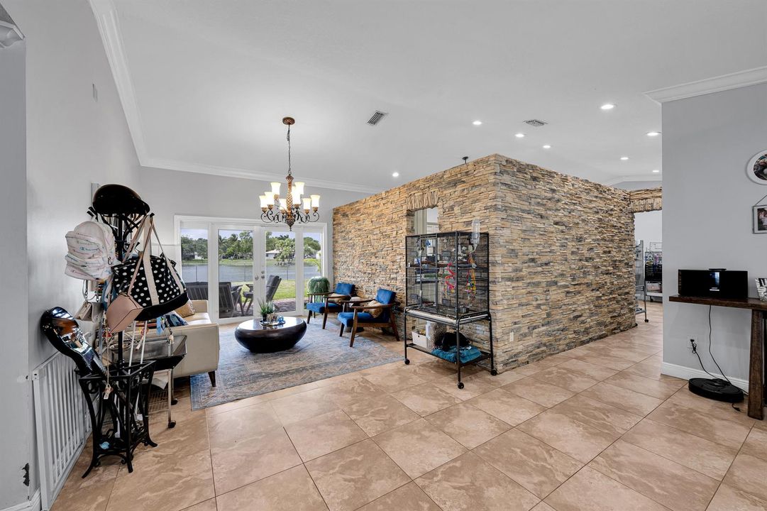 5791 Hawkes Bluff Ave 00031
