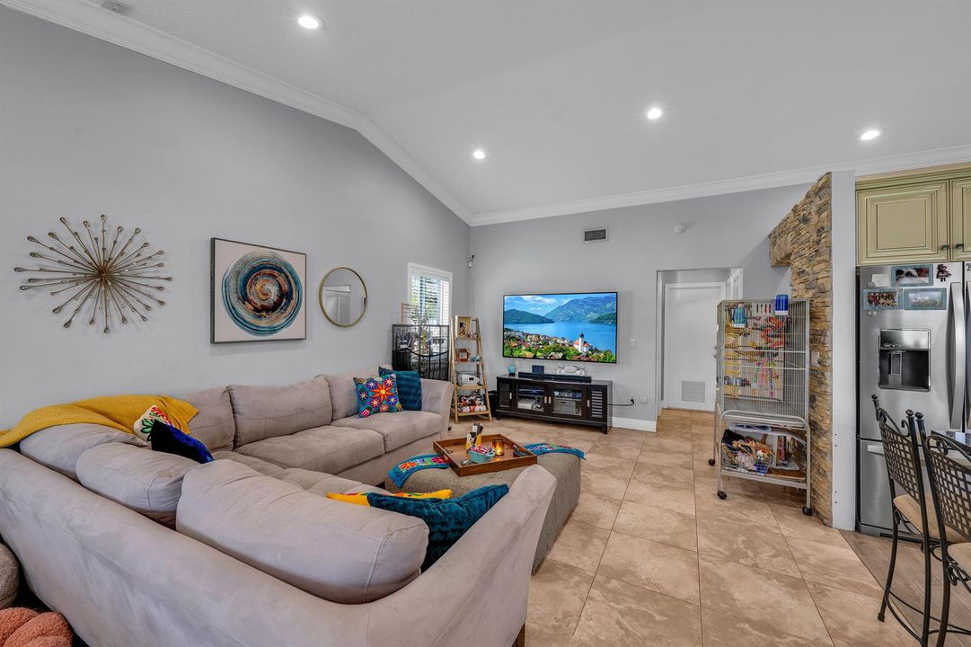 5791 Hawkes Bluff Ave 00039