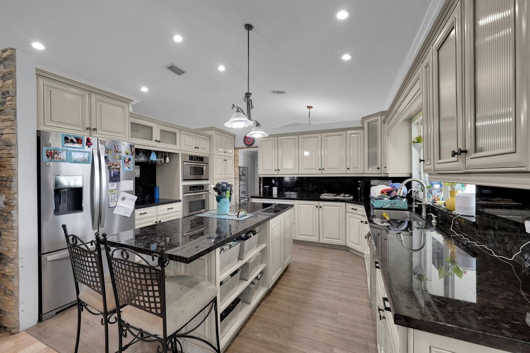 5791 Hawkes Bluff Ave 00035