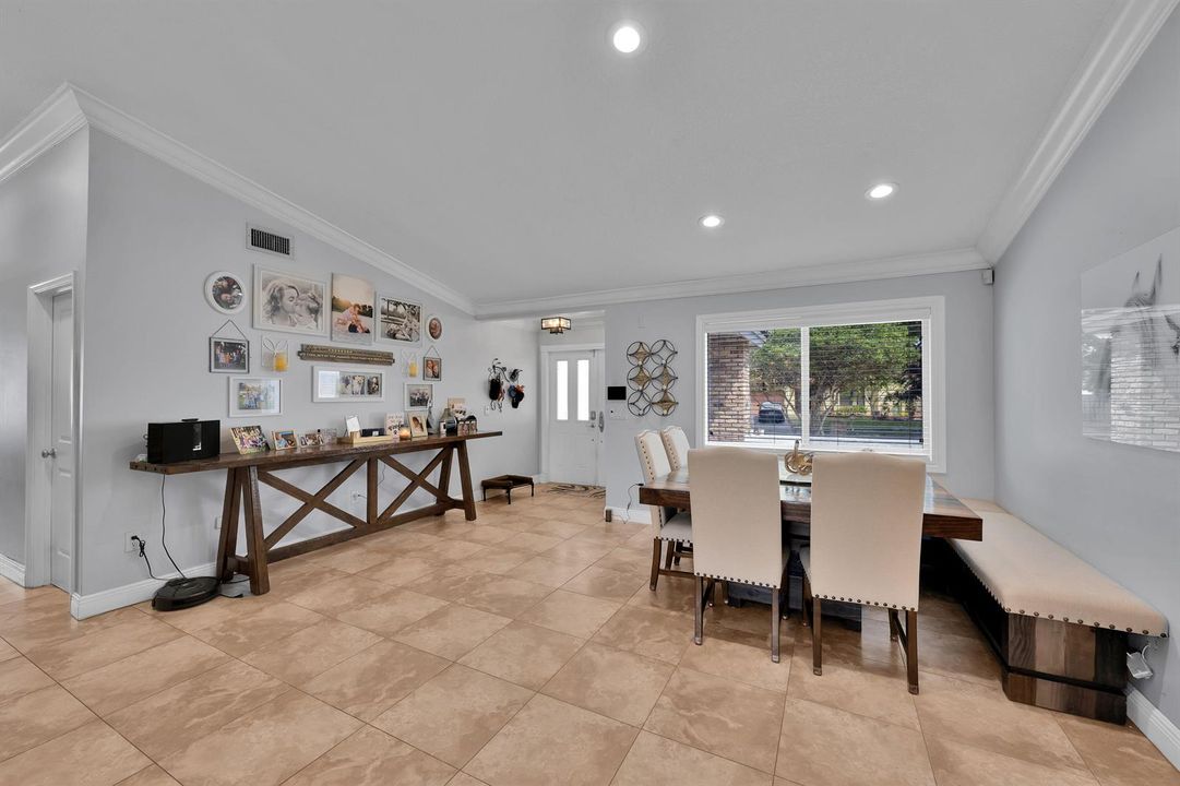 5791 Hawkes Bluff Ave 00026