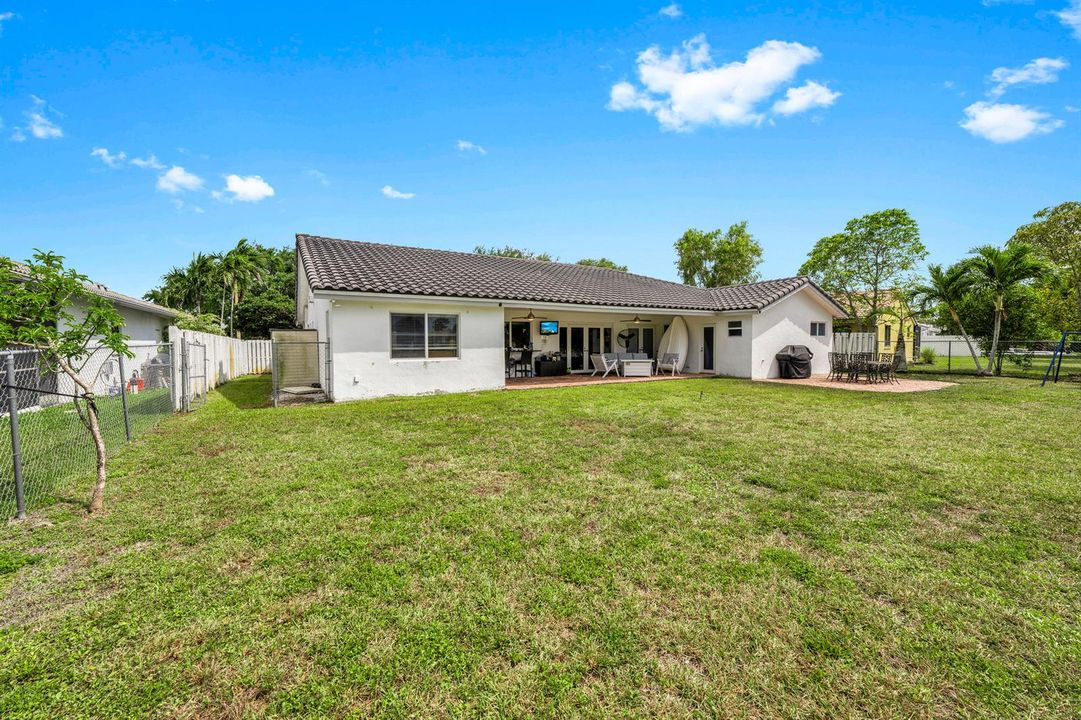 5791 Hawkes Bluff Ave 00022