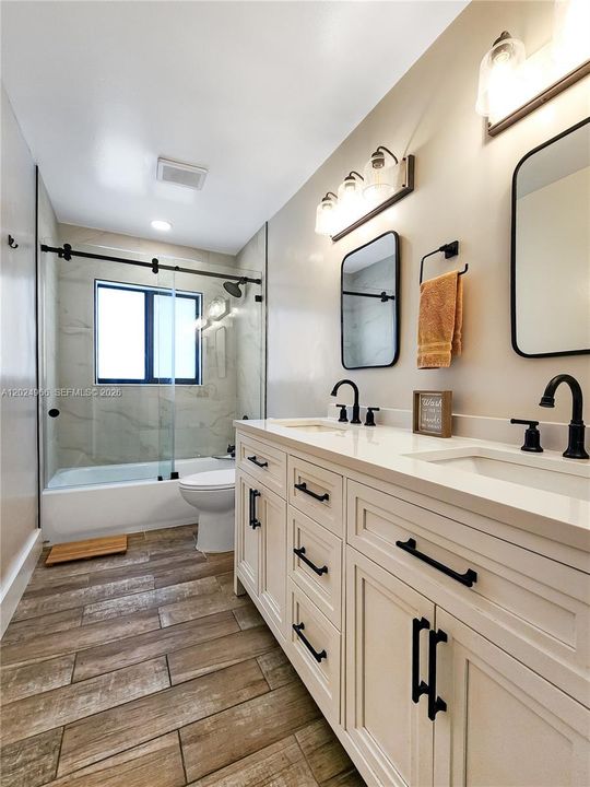 For Rent: $4,600 (4 beds, 2 baths, 2236 Square Feet)